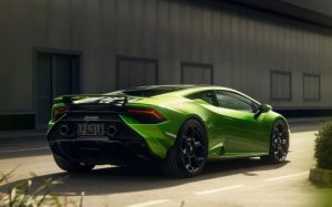 Lamborghini Huracan Review